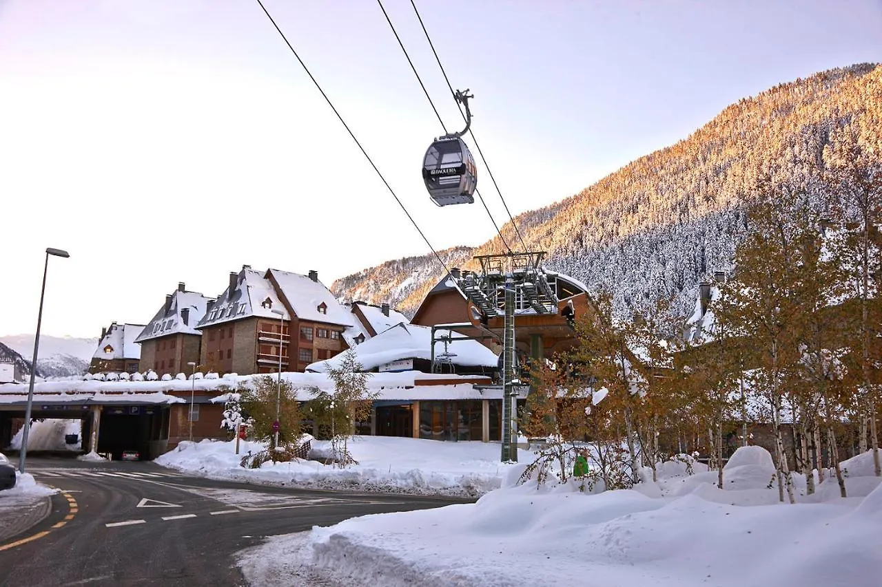 Val De Ruda Luxe 67 By Feelfree Rentals Naut Aran 0*,
